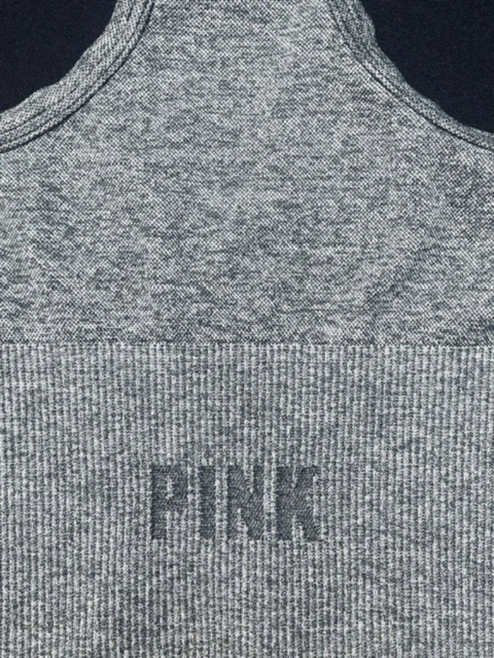 PINK VICTORIA'S SECRET Grey Heather Seamless Crop Sports Bra - Size Medium